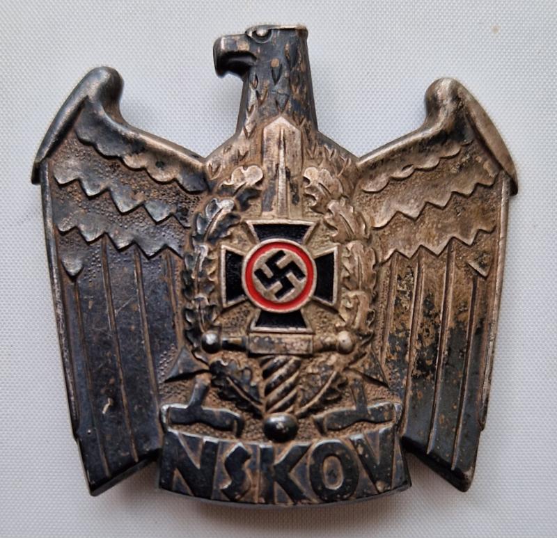 NSKOV Cap Badge by Deschler RZM M1/52