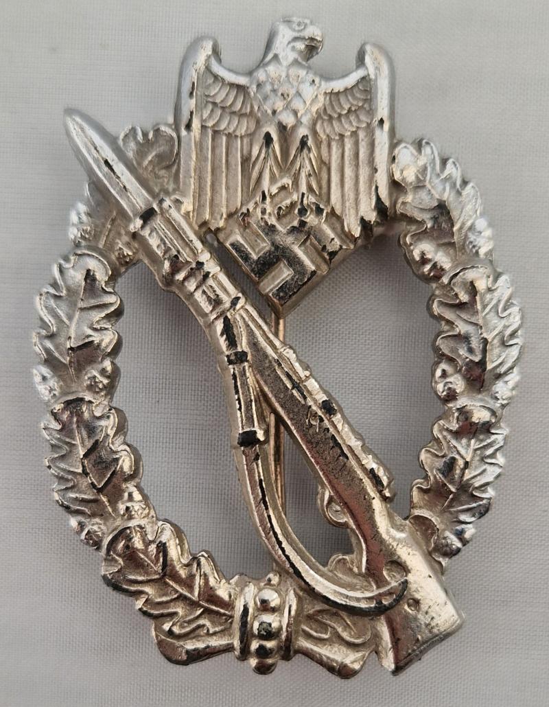 Silver Infantry Assault Badge.