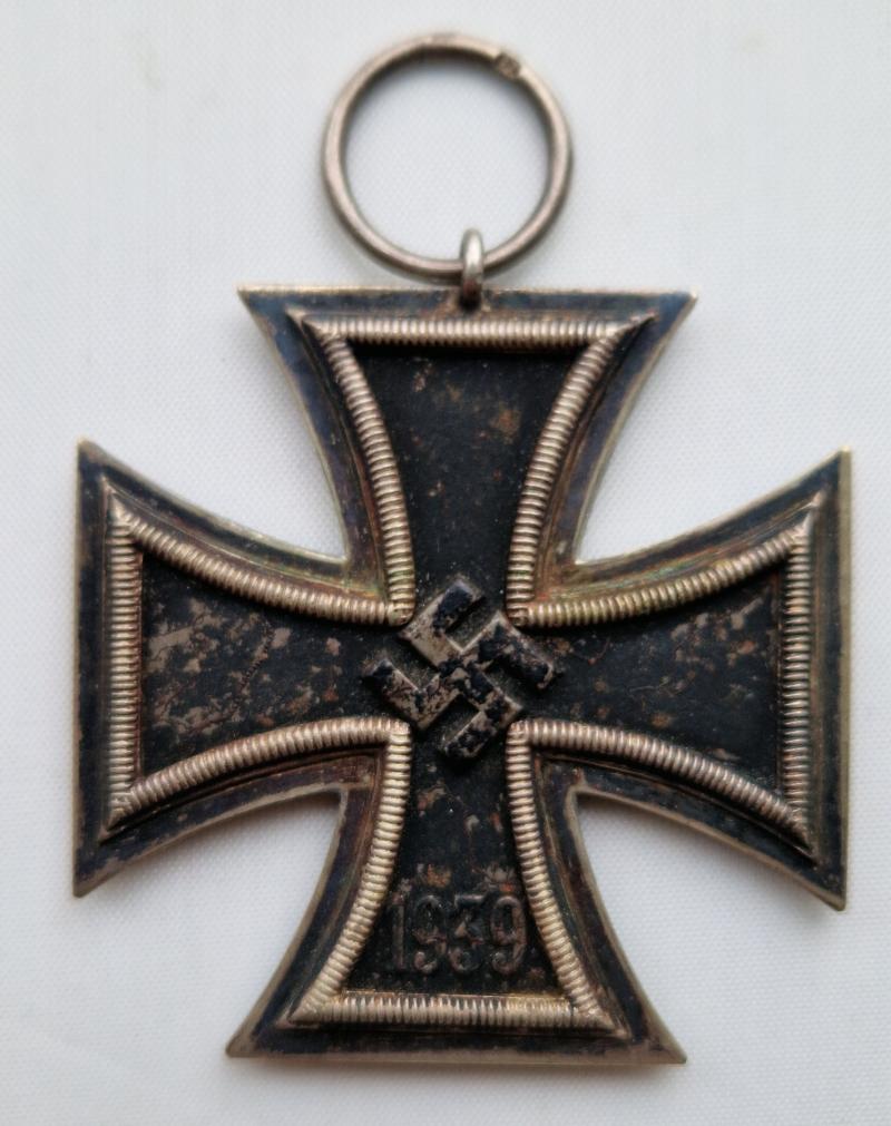1939 Iron Cross Second Class by Anton Schenkl mm27